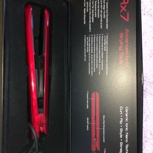 Hair straightener
